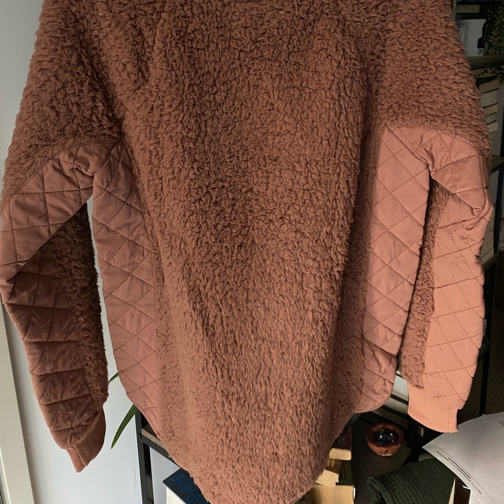Abercrombie Teddy Jacket, size M - Picture 2 of 2